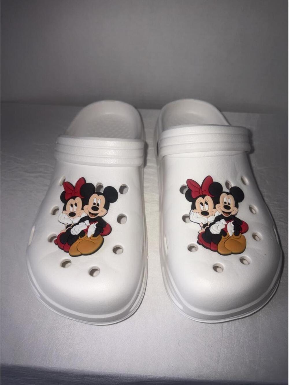 Slip on SPORT shoes Disney Mickey and Minnie Mouse graphic